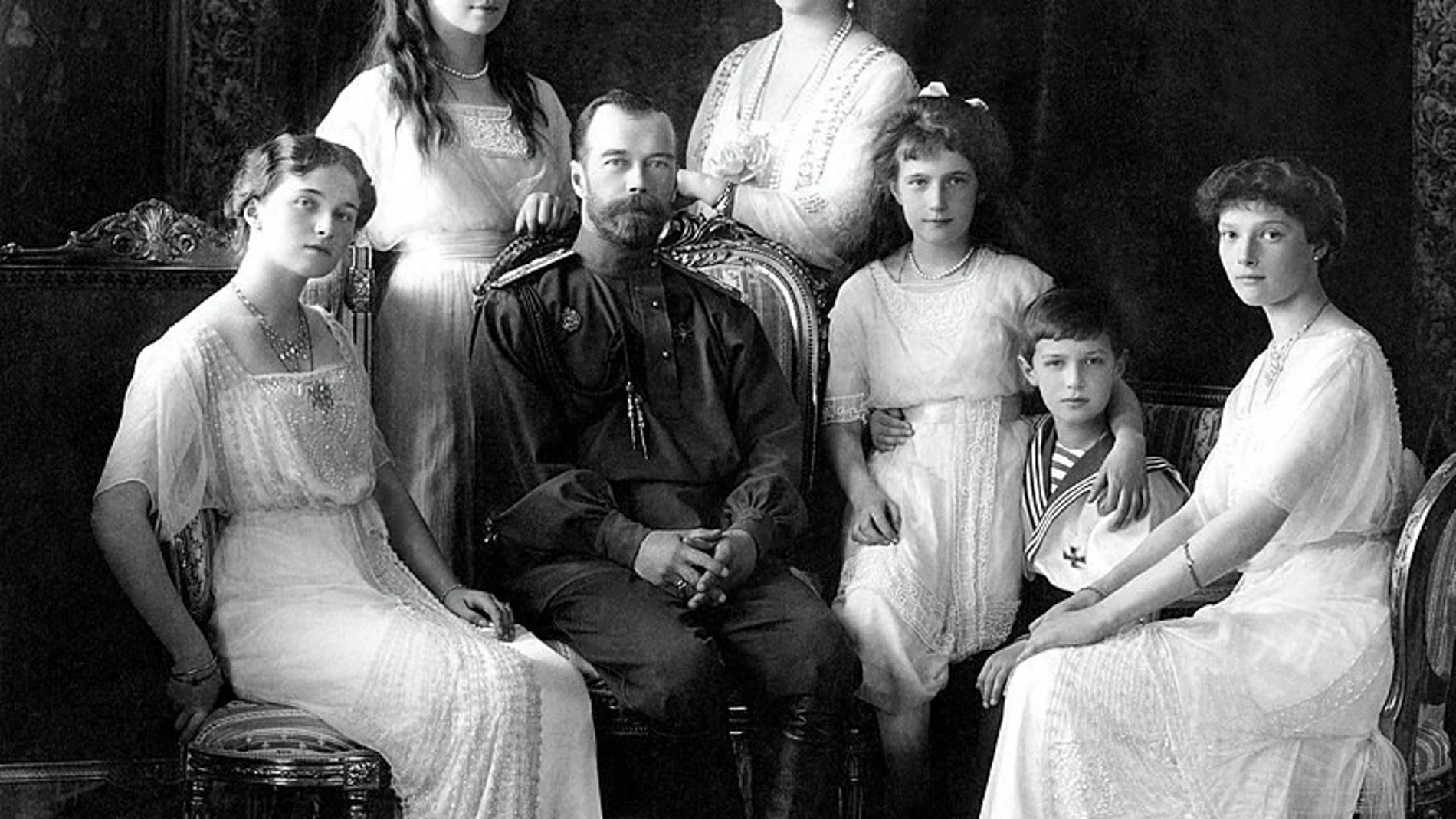 Rusia.- Rusia confirma el hallazgo de los restos de dos de los hijos del zar Nicolás II, incluido el príncipe heredero