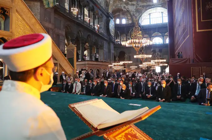 Erdogan culmina la conquista musulmana de la basílica de Santa Sofía