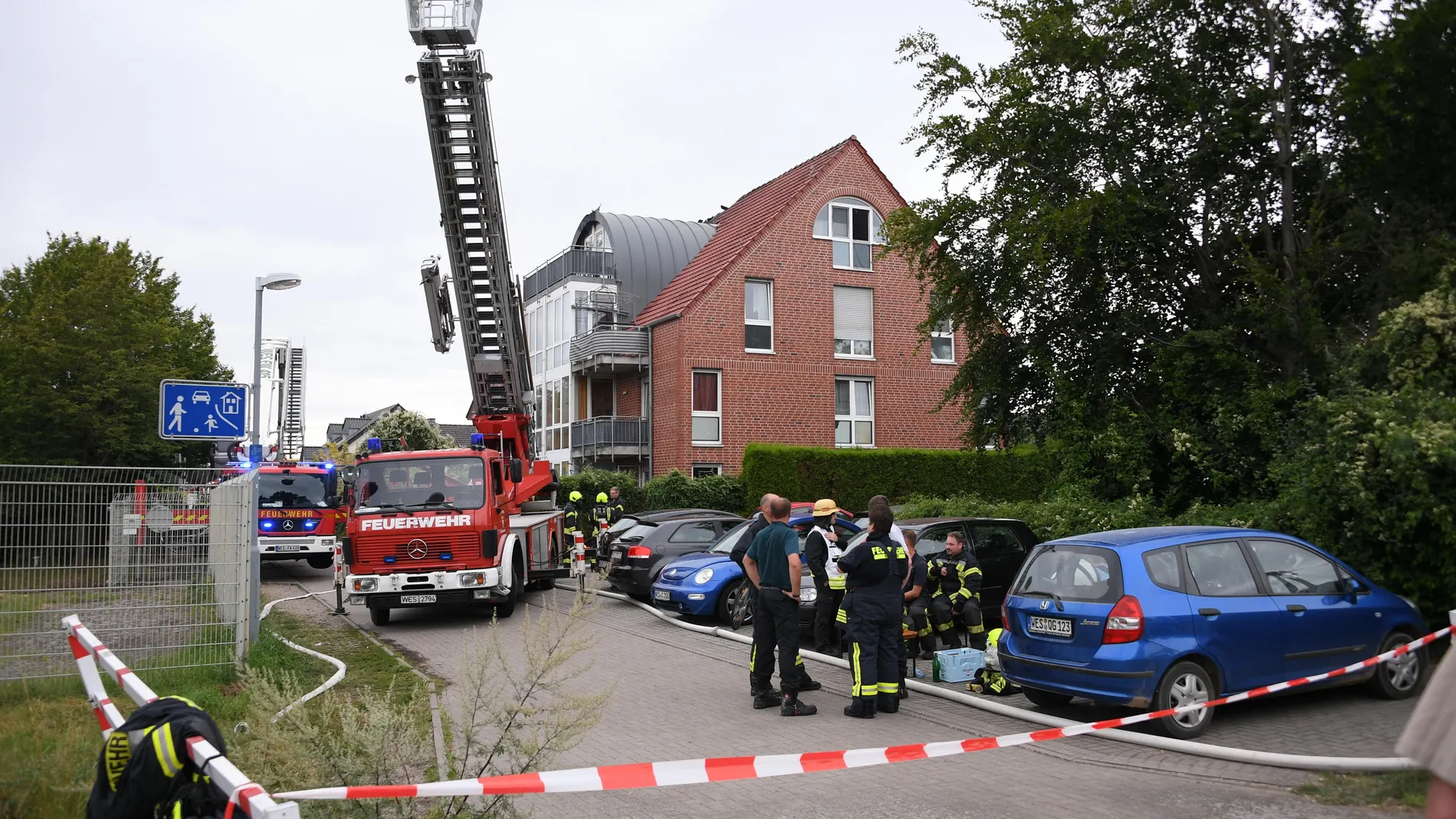 Ultralight aircraft crashed into a house in Wesel