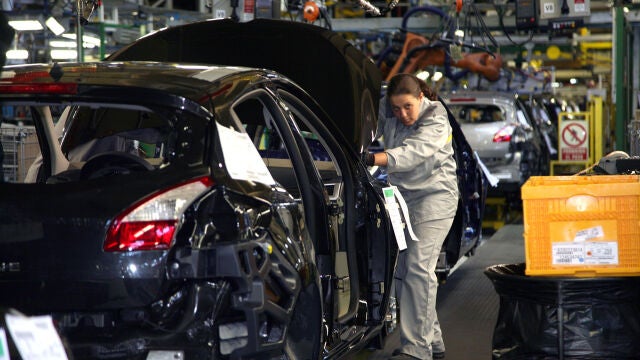 Producción del Renault Megane en la factoría palentina de Villamuriel de Cerrato