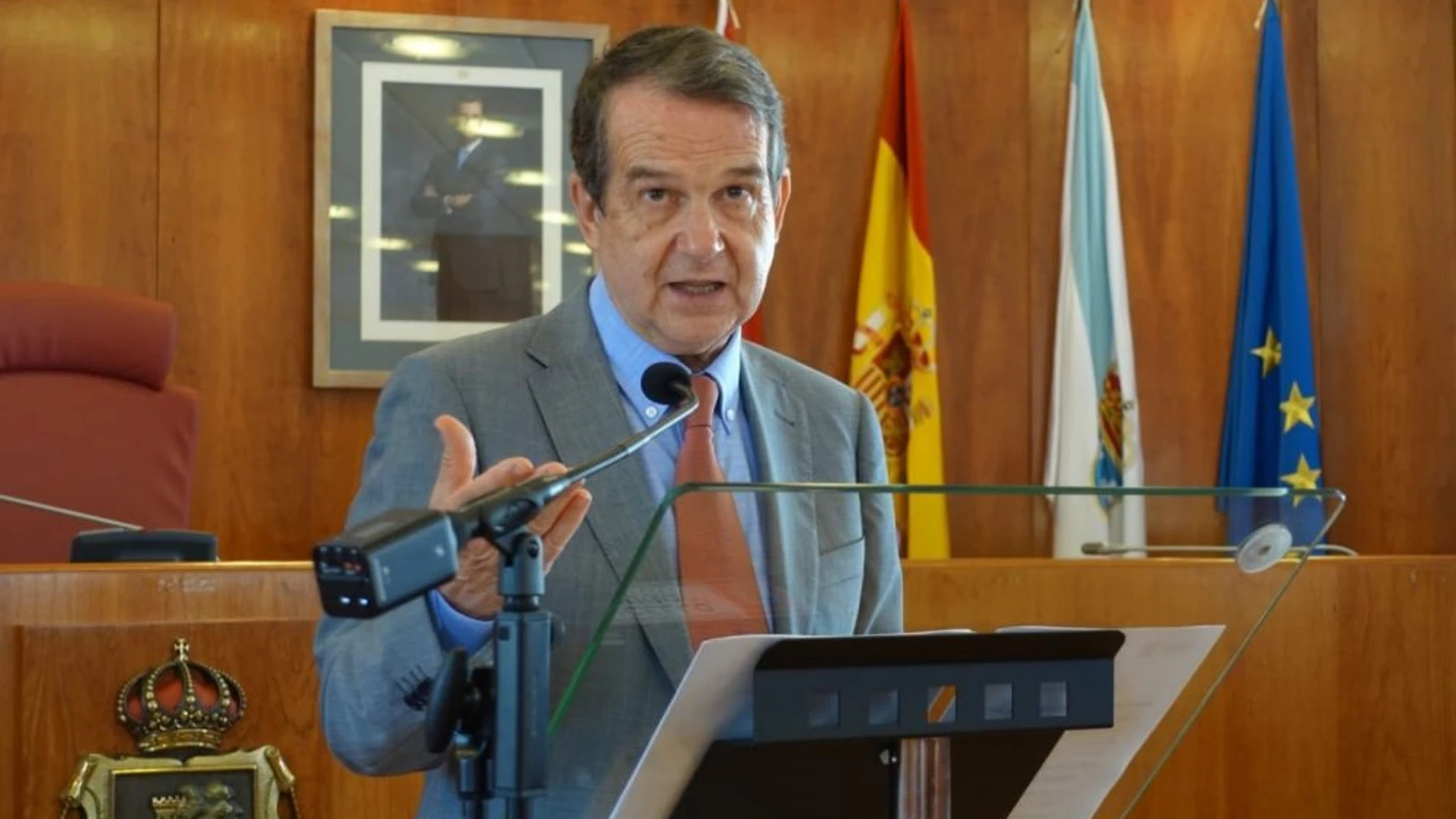 Abel Caballero afirma que la propuesta de Hacienda sobre el superávit es "la mayor concesión" a la FEMP de la democracia