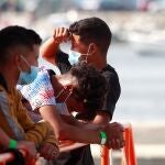 Rescatan a 53 inmigrantes de una patera en aguas del Estrecho de Gibraltar