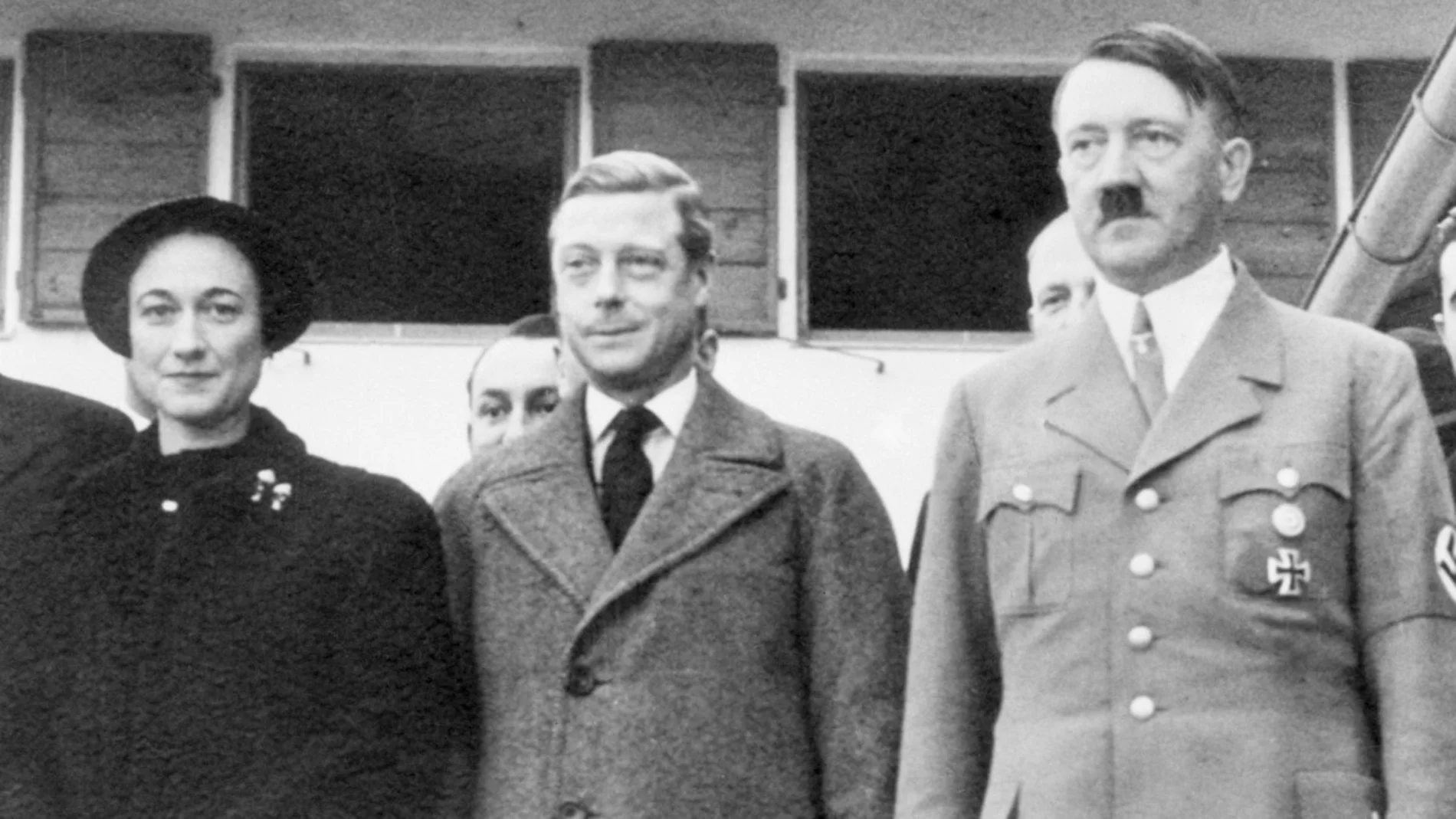 Los duques de Windsor durante una visita a Hitler