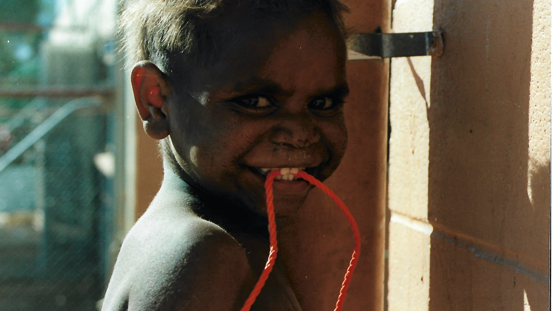 Niño aborigen australiano (Alice Springs)Imagen cortesía Marc Lannoy