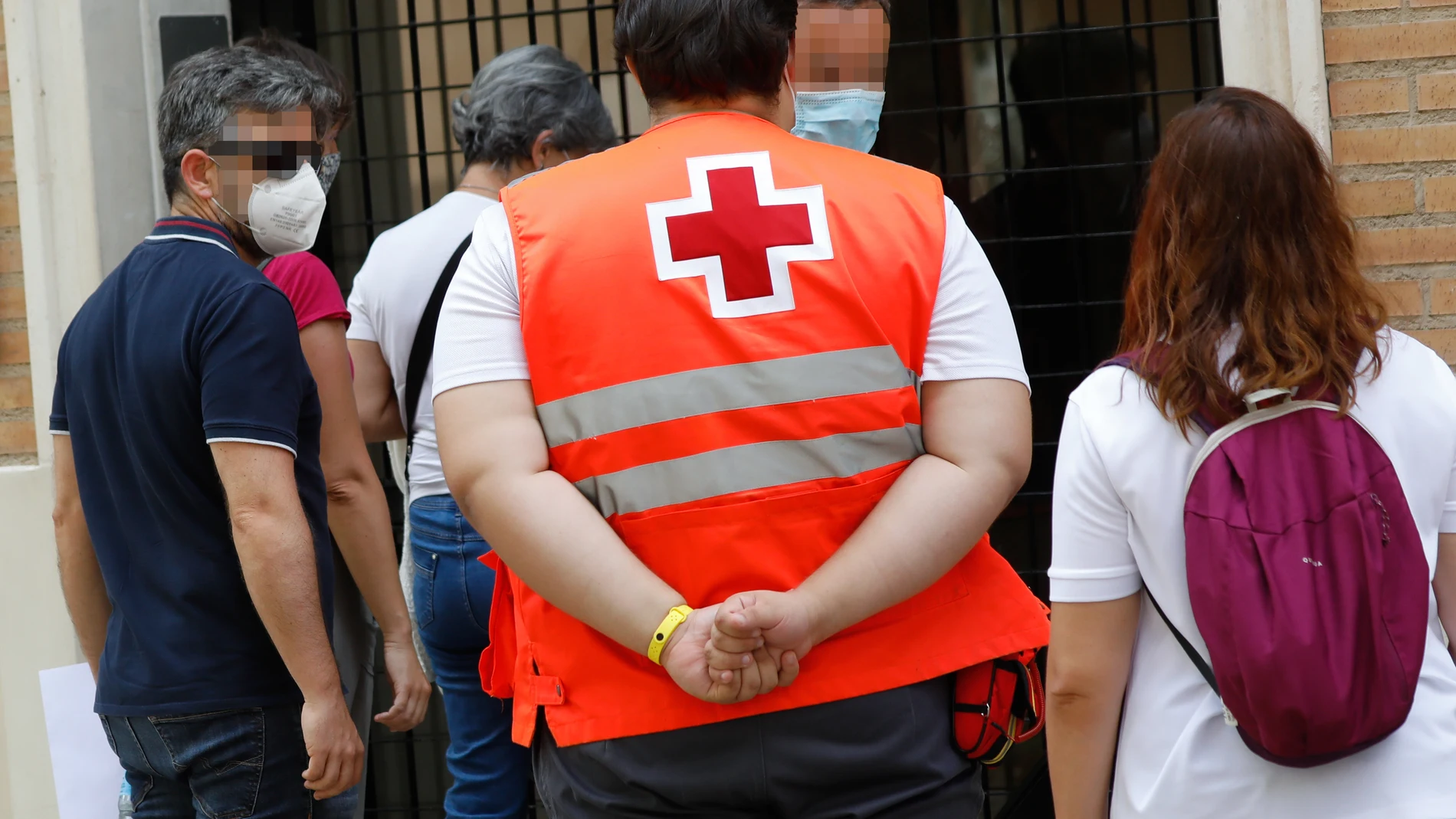 El hijo del hombre apuñalado en Murcia se entrega a la Guardia Civil