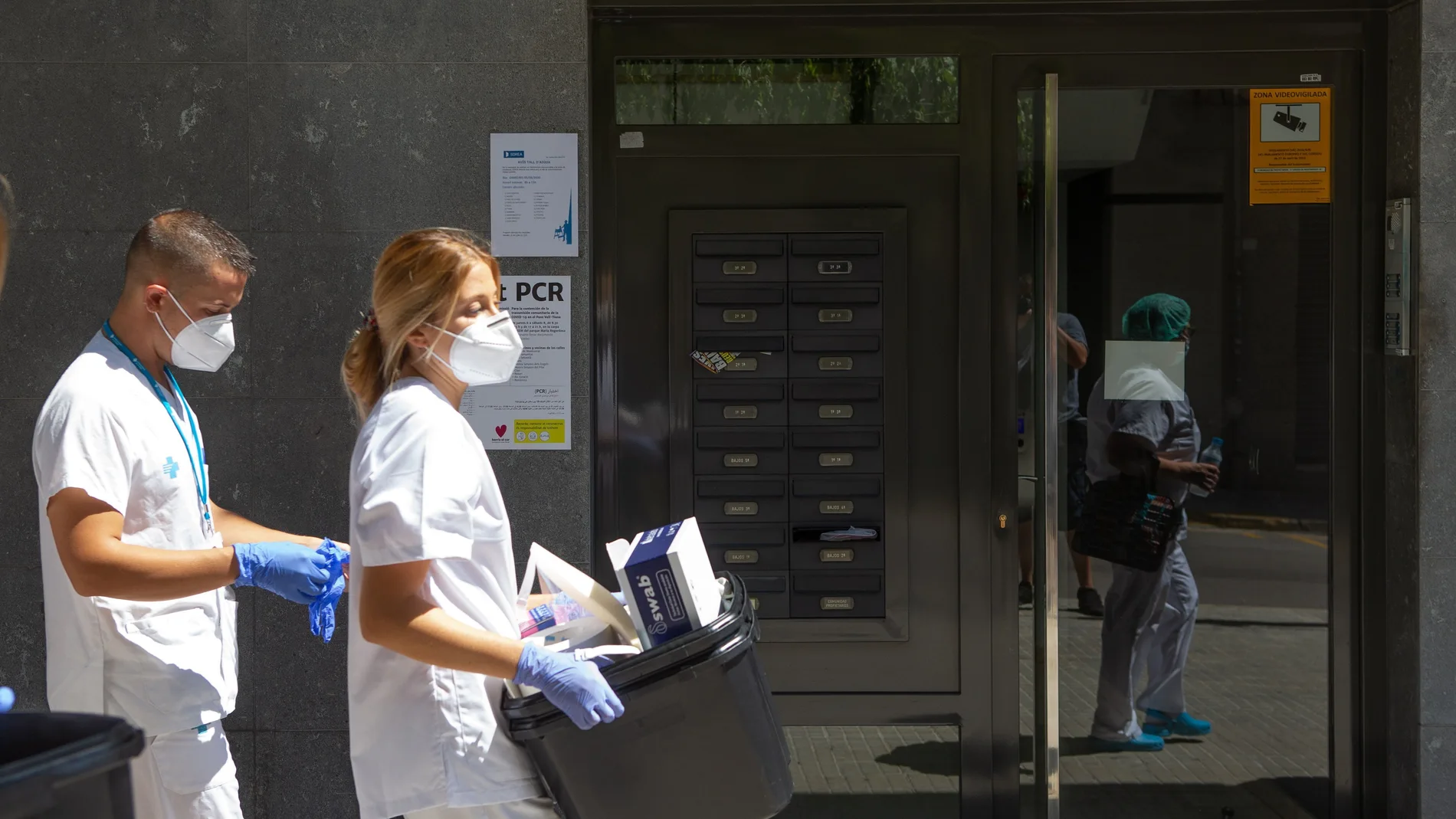 Pruebas PCR para detectar positivos en Ripollet (Barcelona)