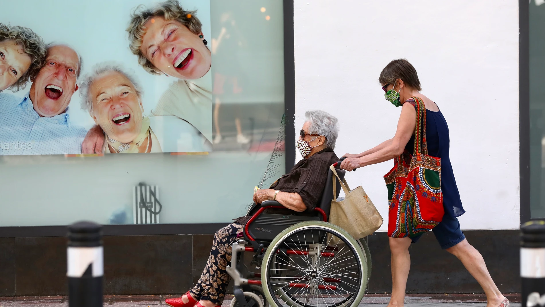 Unas 950.000 personas en España cobran una pensión de invalidez