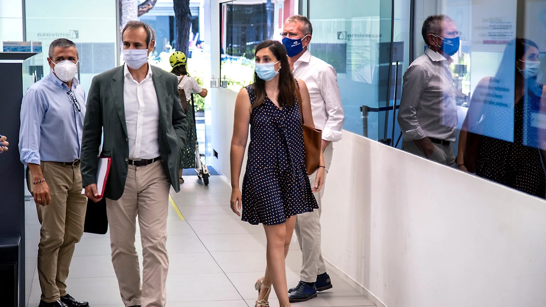 Valencia.- Valía visita las oficinas de Emivasa para conocer la inteligencia artificial de Global Omnium contra Covid-19