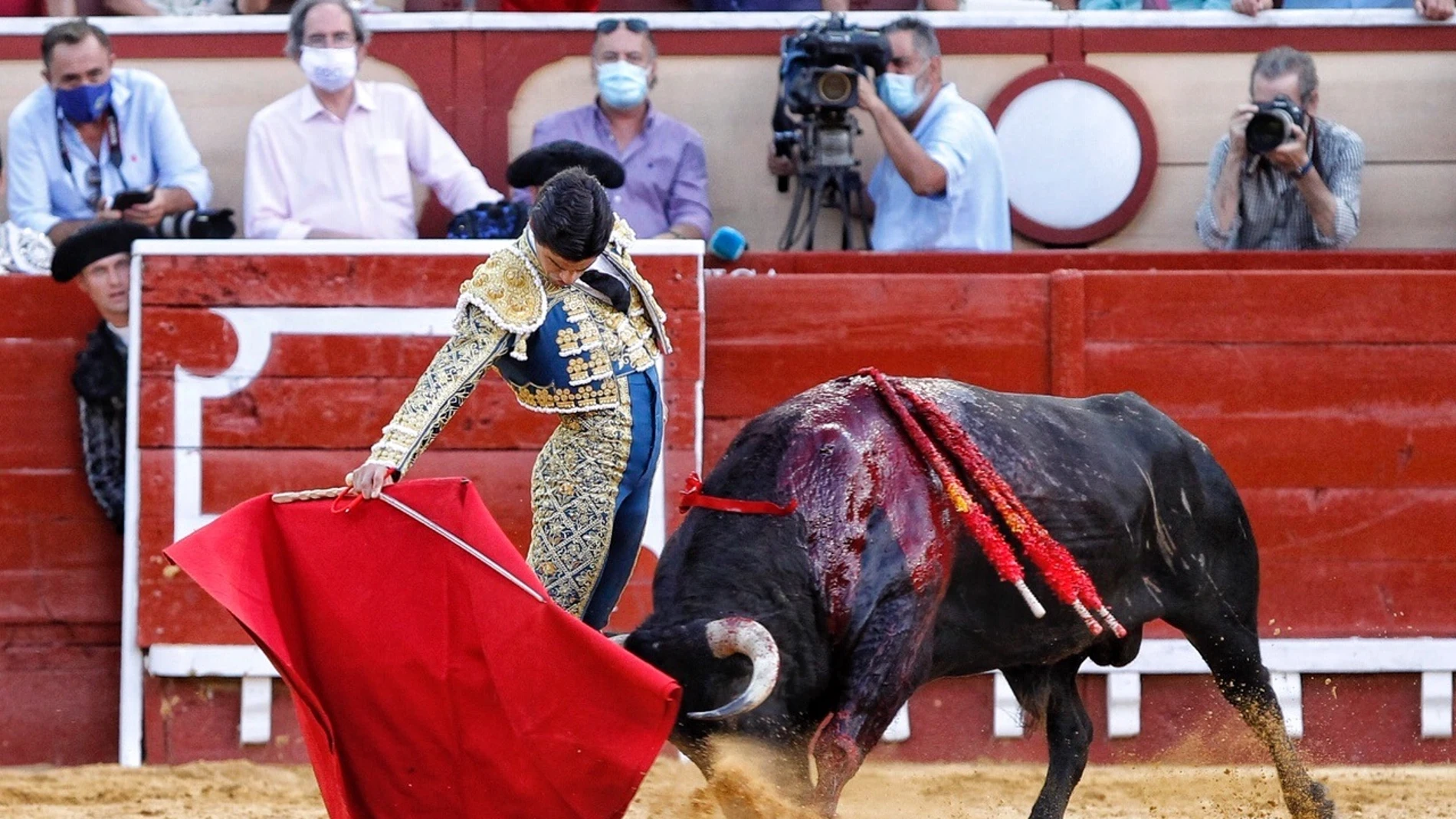 Cádiz.- La empresa organizadora de la corrida de toros de El Puerto asegura que se cumplió toda la normativa