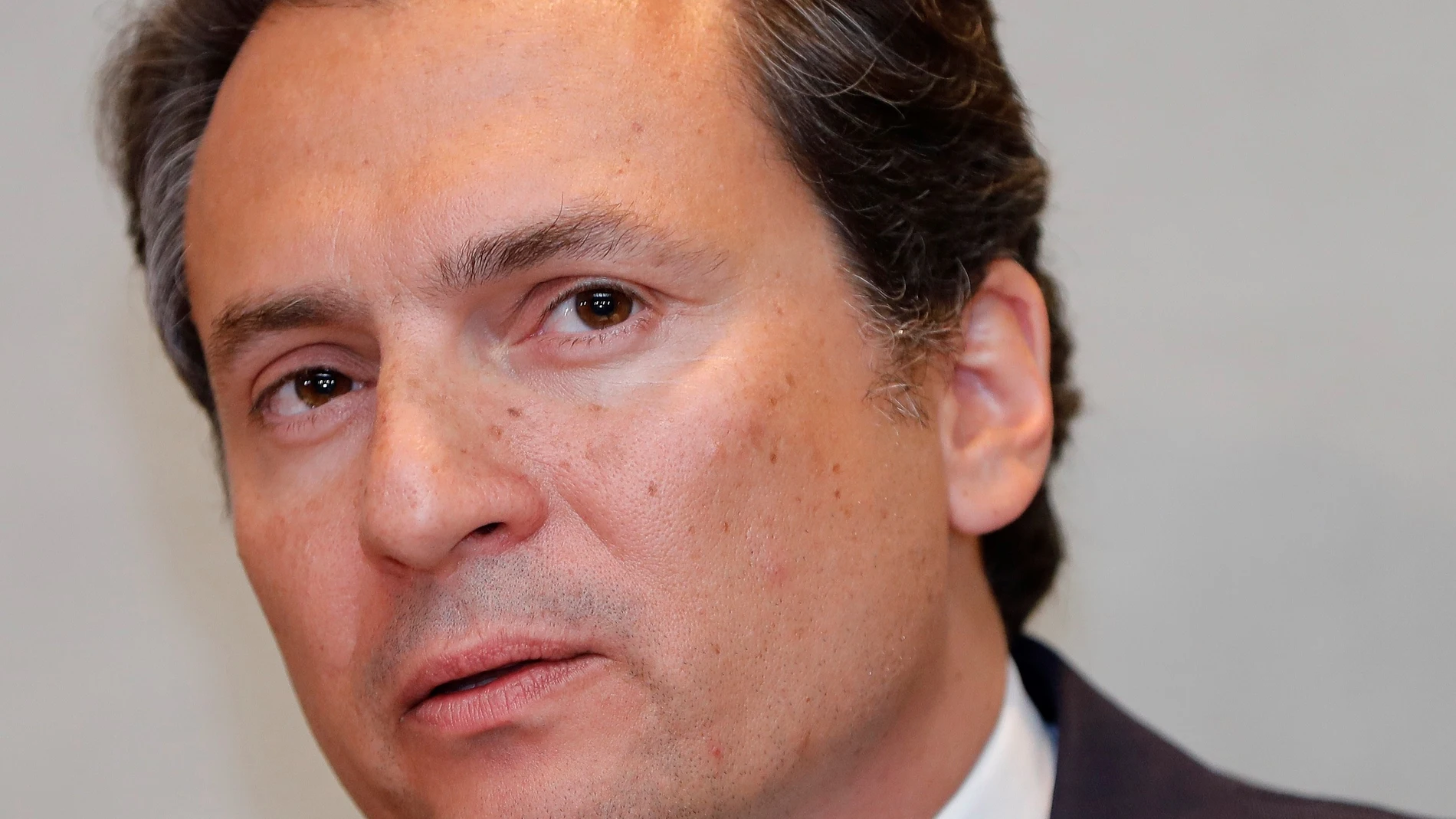 Exjefe de Pemex denuncia a expresidente Peña Nieto y a exsecretario Videgaray