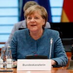 La canciller Angela Merkel se reincorporó al trabajo el miércoles, después de haberse tomado unos días de descanso