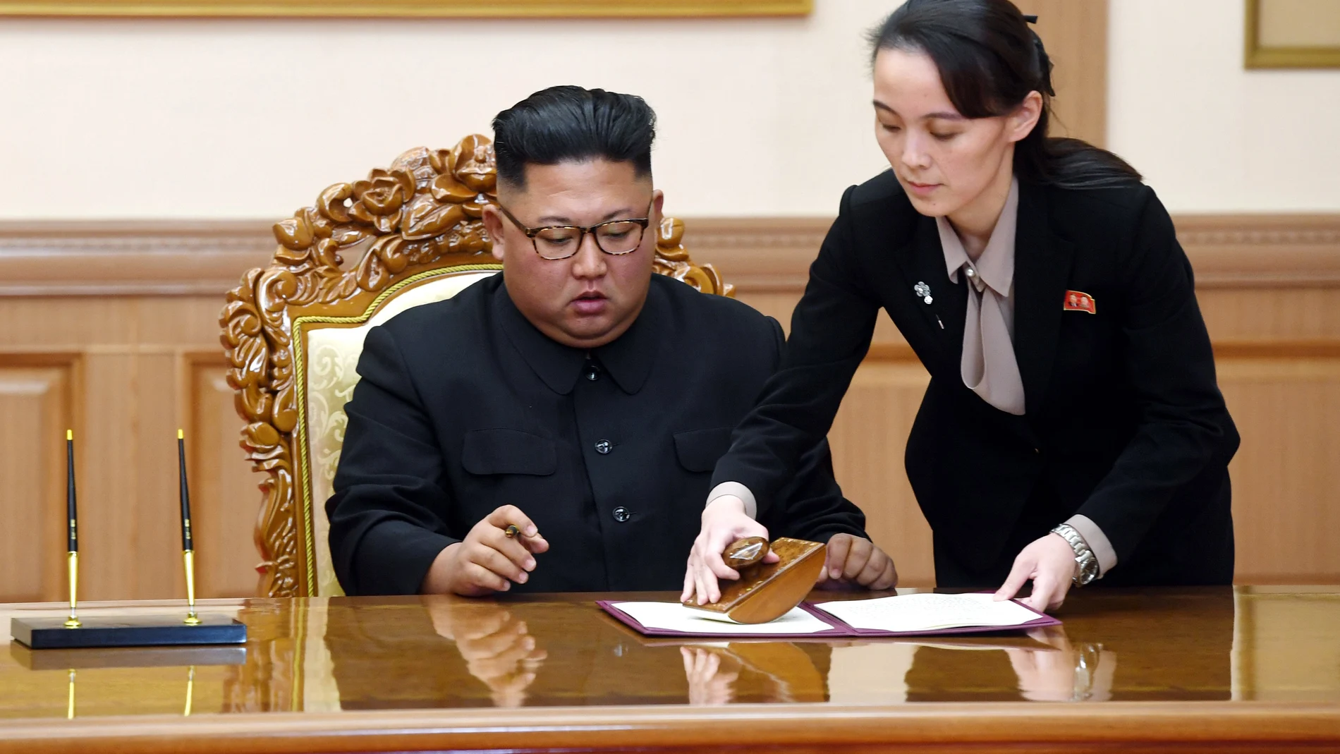 Kim Yo Jong y el dictador norcoreano en una foto de archivo