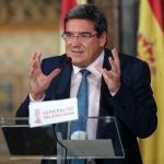 El ministro de Inclusión, Seguridad Social y Migraciones, José Luis Escrivá, ayer en Valencia