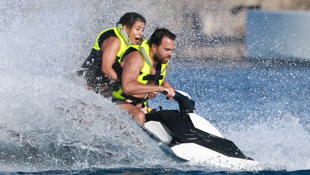 Elena Tablada y Javier Ungría durante unas vacaciones en Ibiza