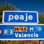 Señal de peaje de la autopista R-3, en las inmediaciones de Madrid