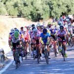 El campeonato de España sub'23 se vio interrumpido por un autobús atravesado en la carretera
