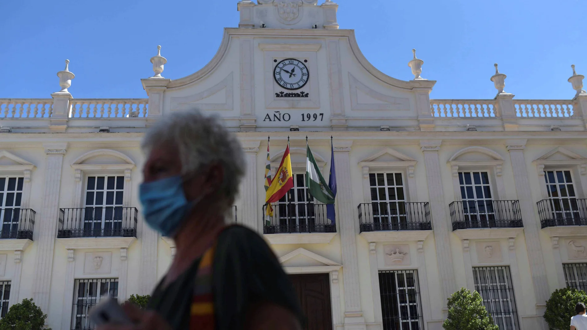 Cabra, el primer teletrabajo municipal de Andalucía mantiene el toma y daca
