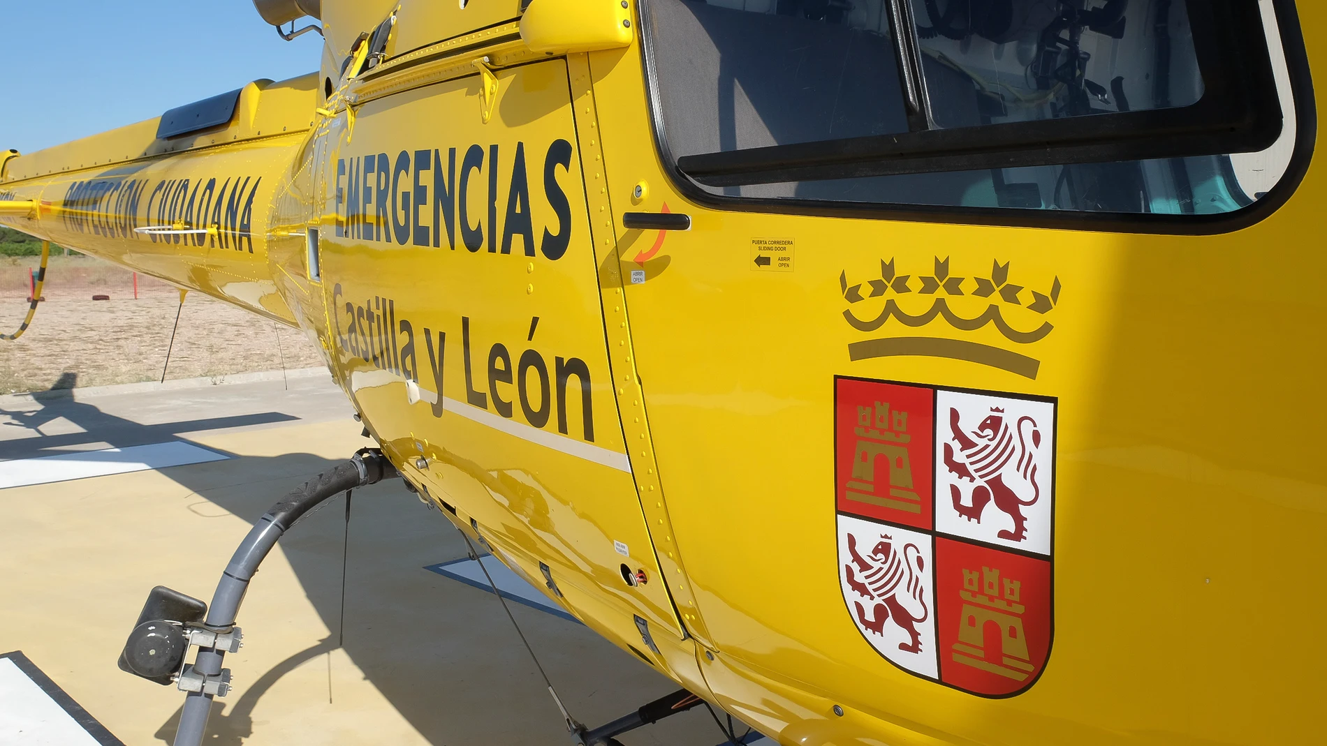 Un helicóptero del Grupo de Rescate de Castilla y León