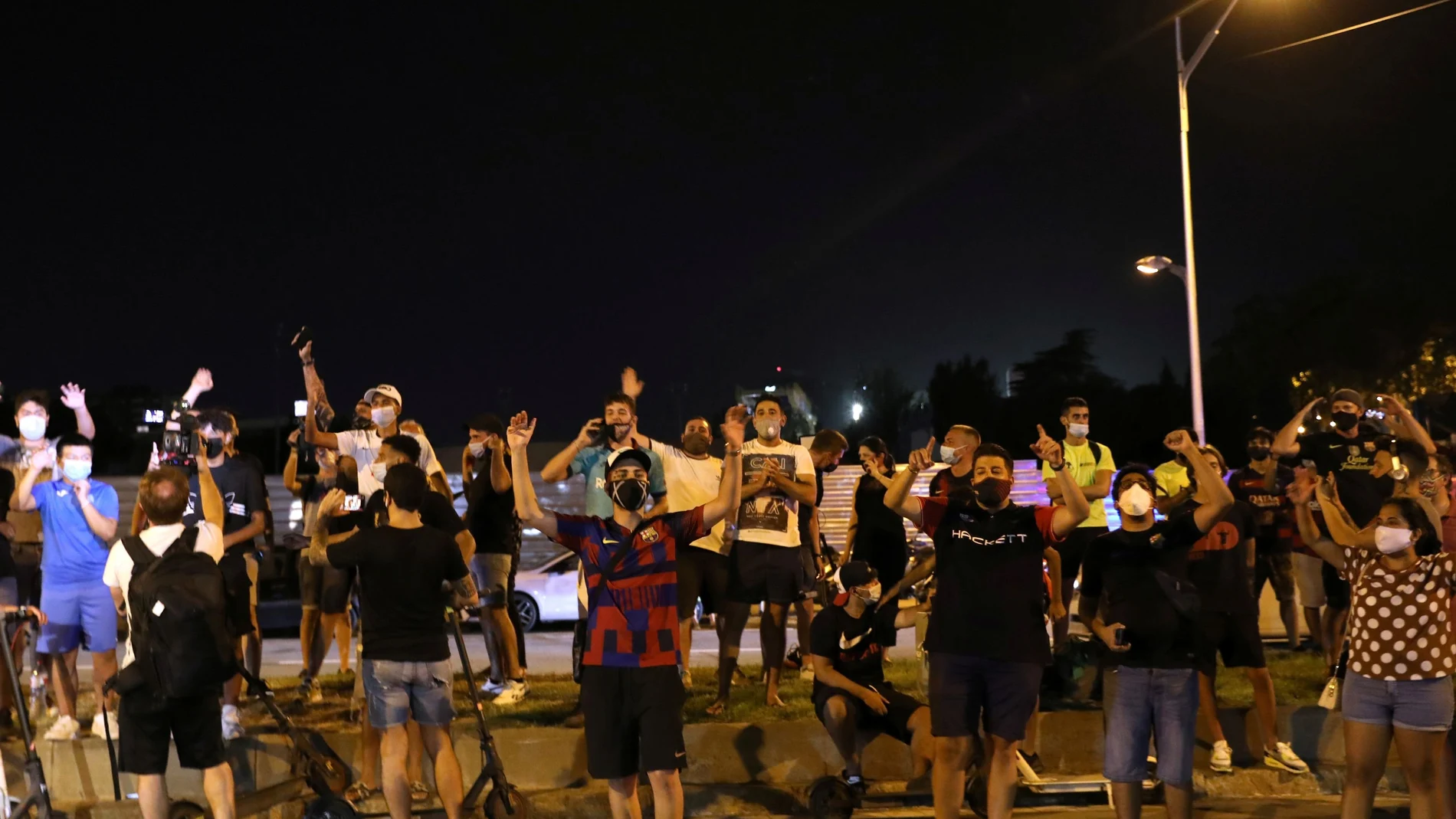 Barcelona fans are seen outside the Camp Nou after captain Lionel Messi told Barcelona he wishes to leave the club immediately