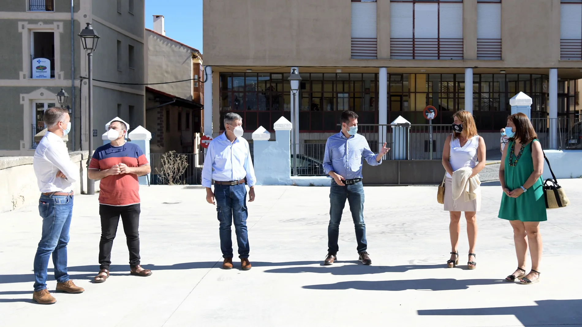 El secretario general del PSOE de Castilla y León, Luis Tudanca, visita Medina de Pomar
