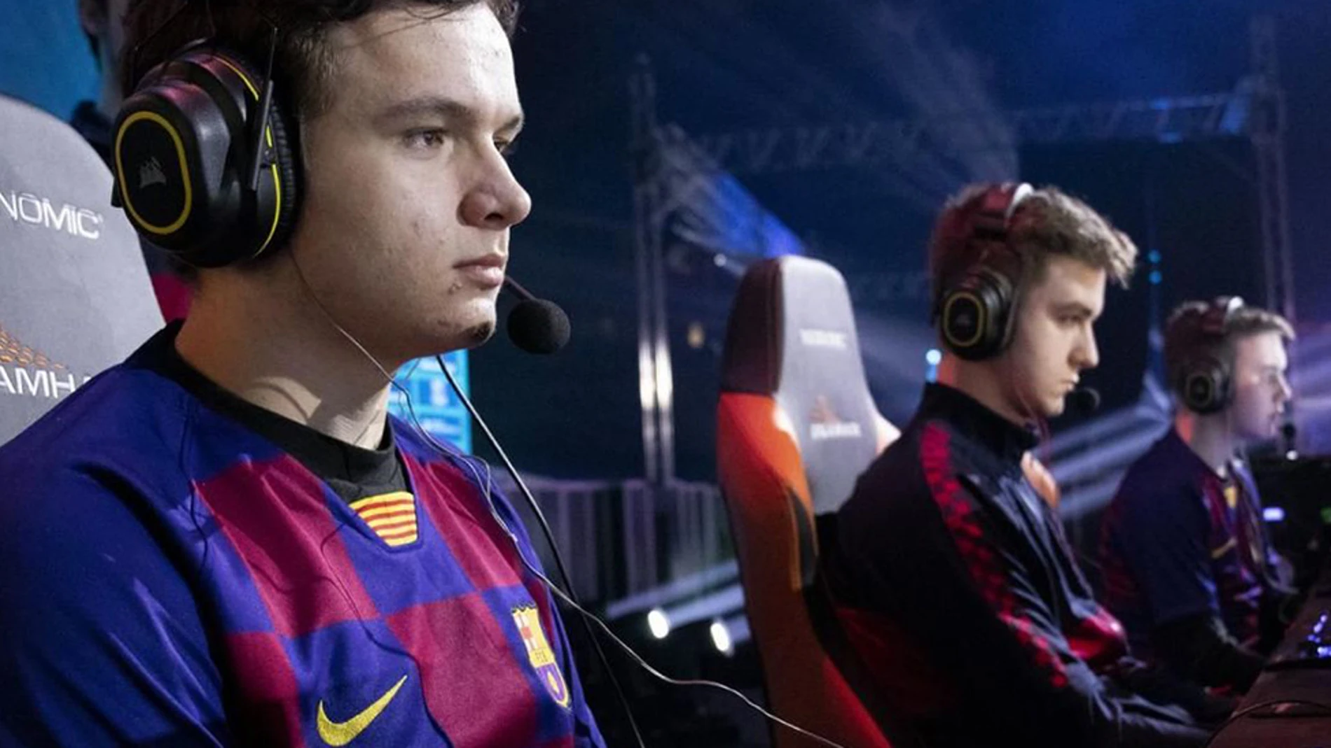 Gamers del FC Barcelona en un torneo de esports