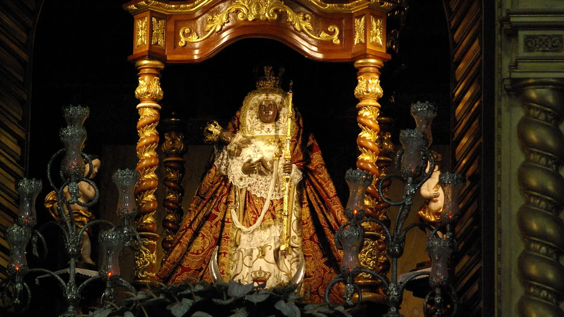 Virgen de Candelaria, patrona de Tenerife.