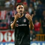 Víctor Ruiz con el Besiktas.