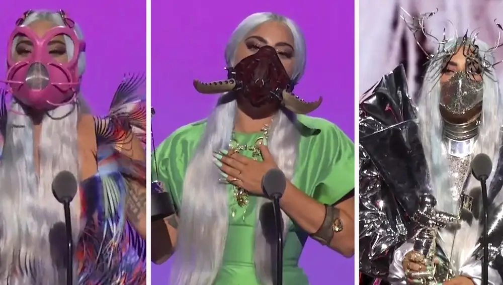 Lady Gaga y sus mascarillas en los MTV Video Music Awards. (MTV via AP)