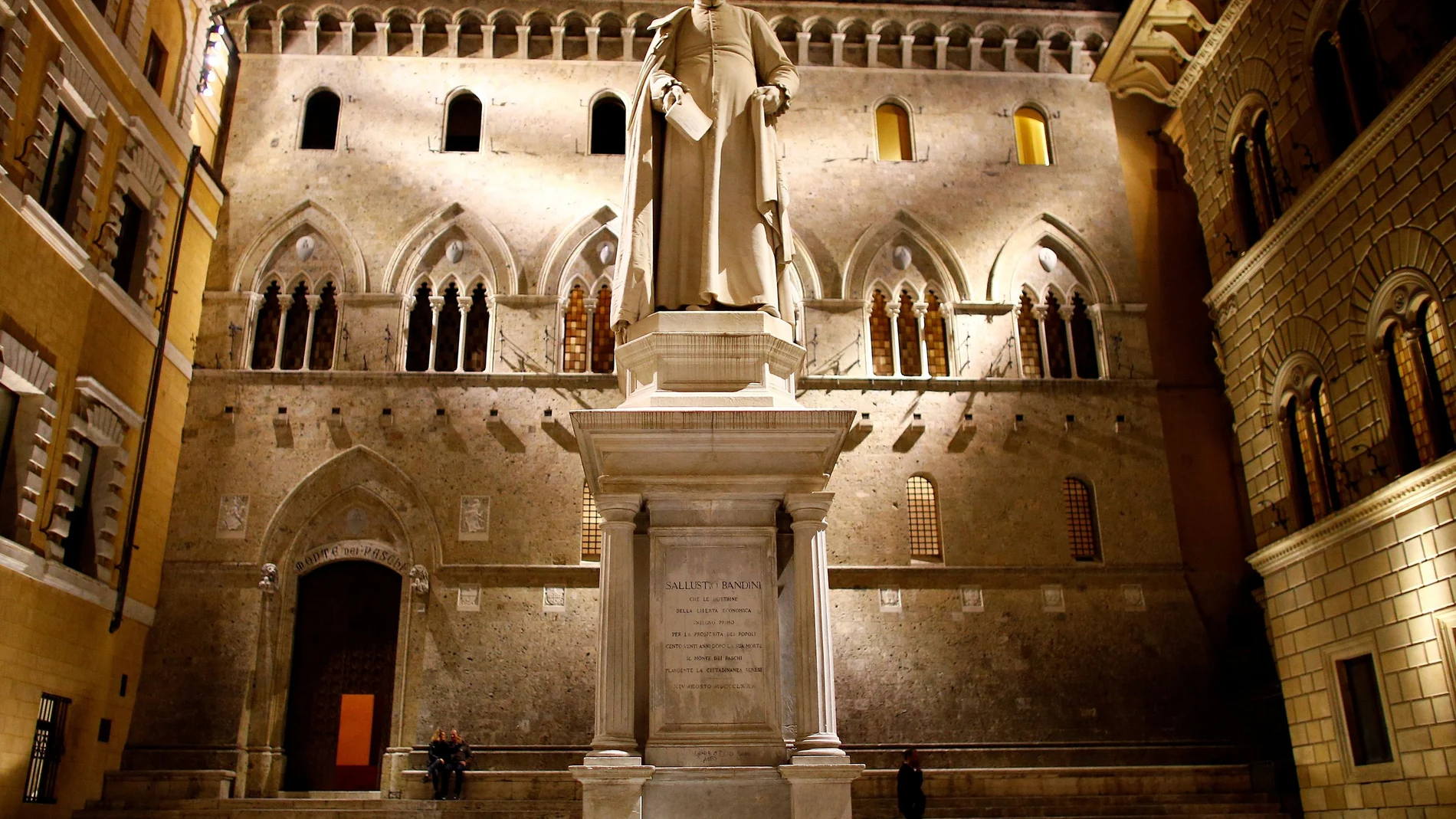 FILE PHOTO: The entrance of Monte dei Paschi bank headquarters is seen in downtown Siena