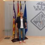 La regidora de Justicia Social, Feminismo y LGTBI, Sonia Vivas, en una rueda de prensa en el Ayuntamiento de Palma de Mallorca
