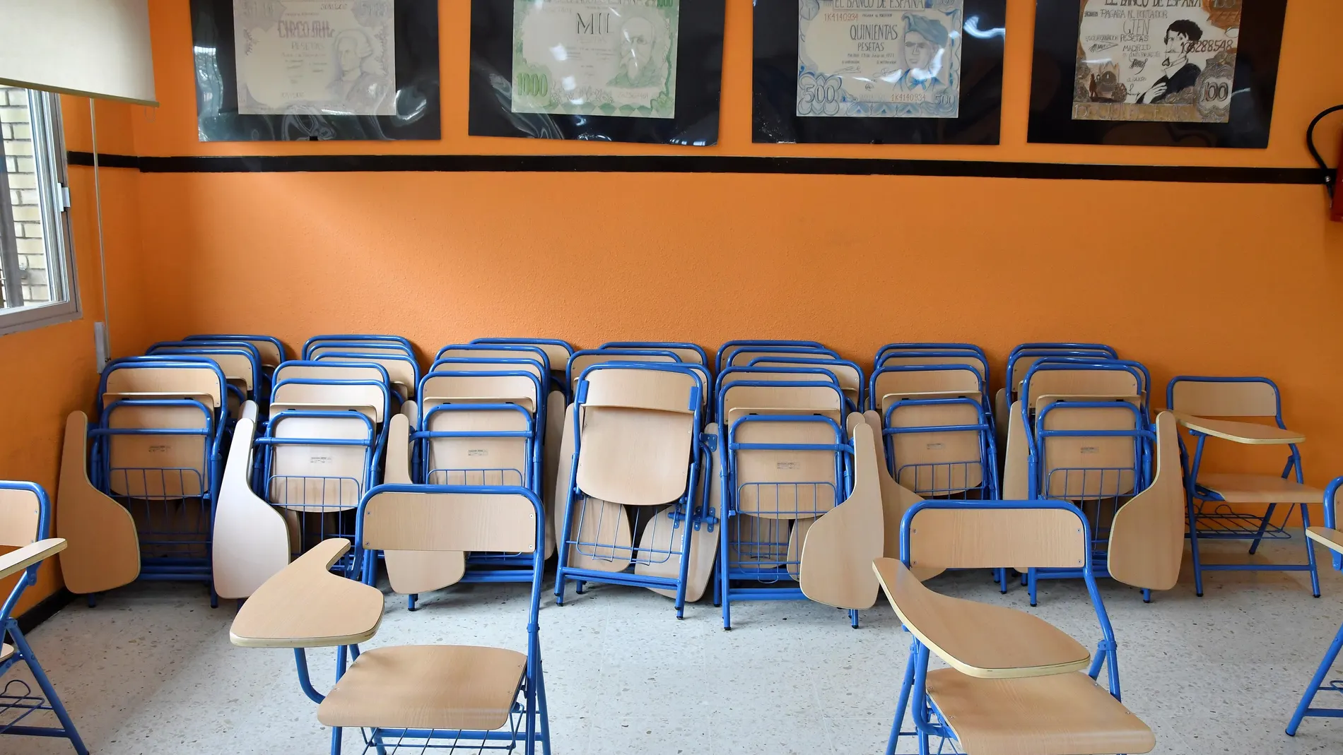 Colegios e institutos comienzan los preparativos para la vuelta a las clases presenciales