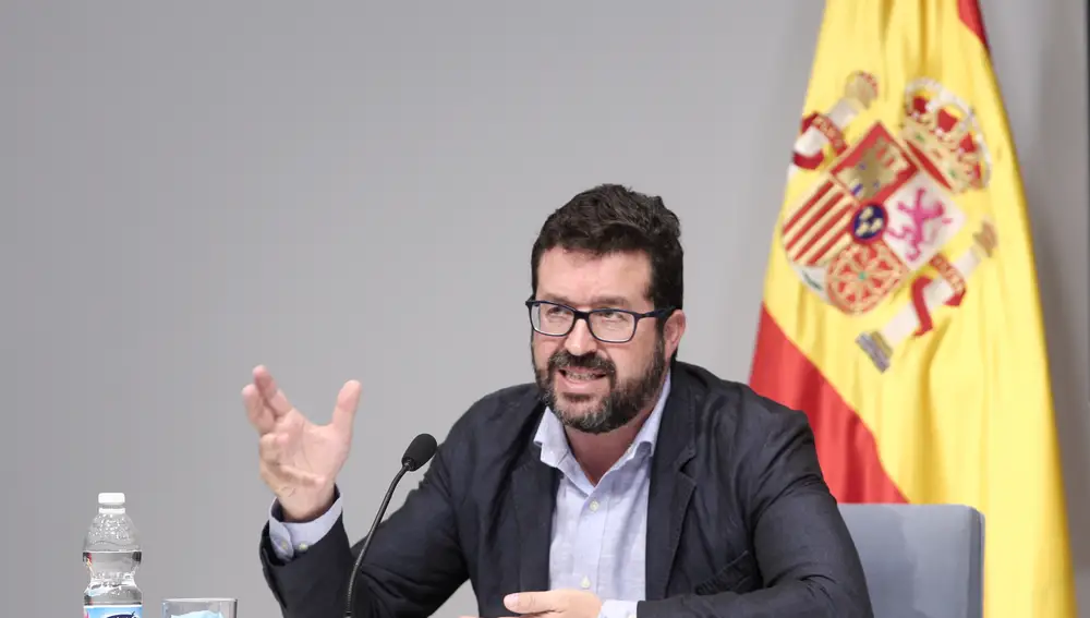 El secretario de estado de Empleo y Economía Social, Joaquín Pérez Rey, en rueda de prensa