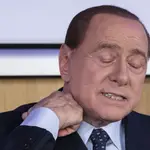  Silvio Berlusconi, ingresado en Milán con una neumonía bilateral por covid