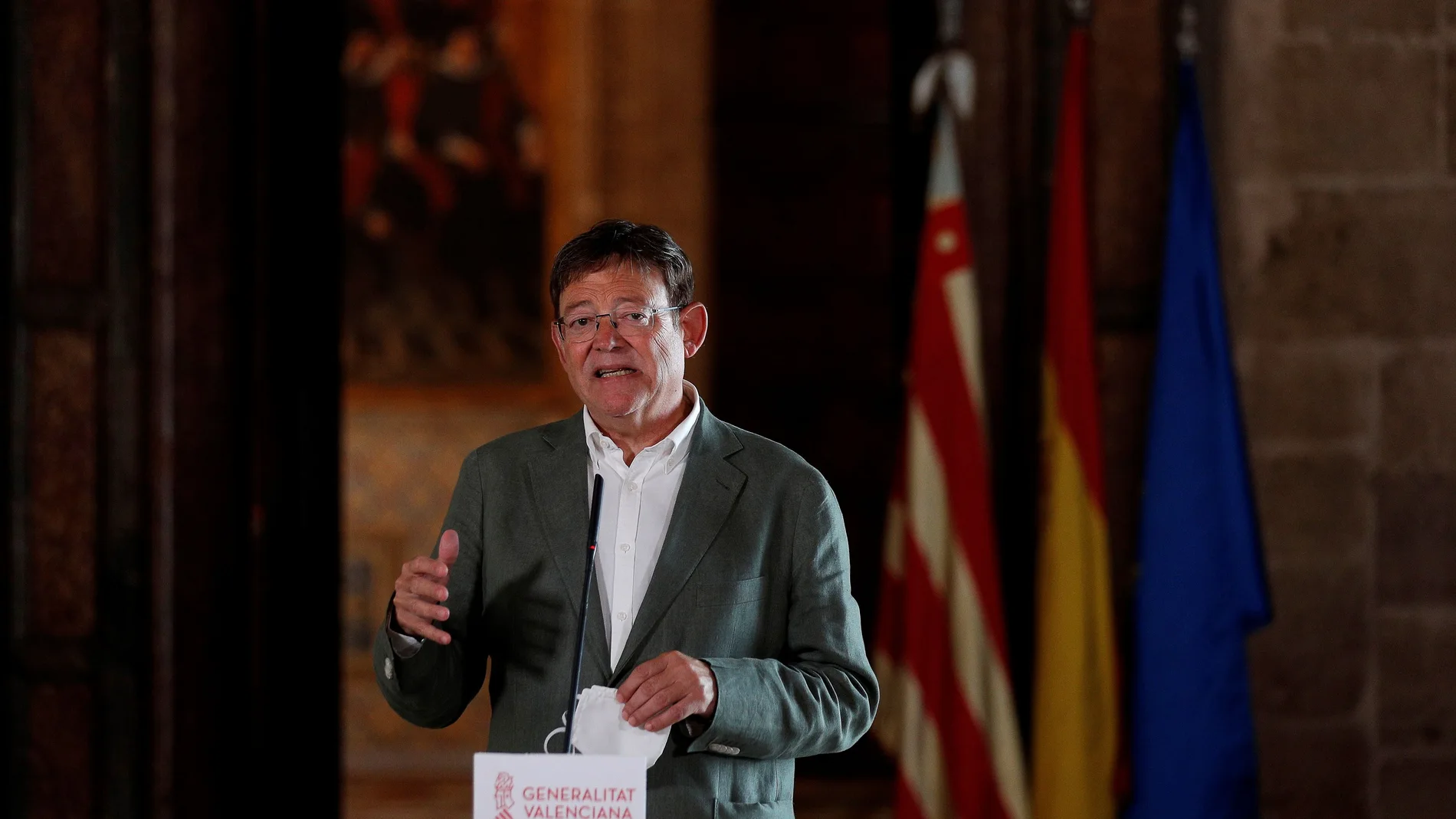 El pesident Puig mantiene una reunión telemática con la consellera Barceló