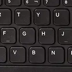 ¿Para qué sirve la rayita que aparece debajo de las letras F y J en el teclado?
