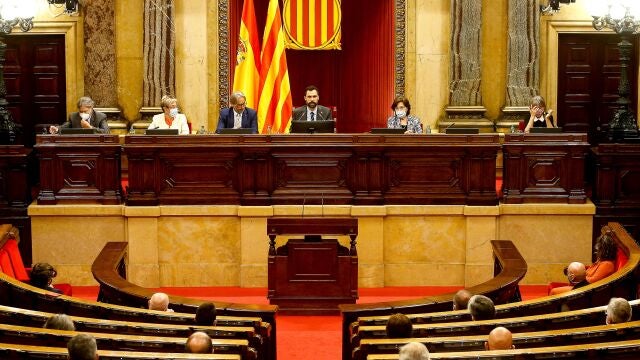 Imagen del Parlament, presidido por Roger Torrent.