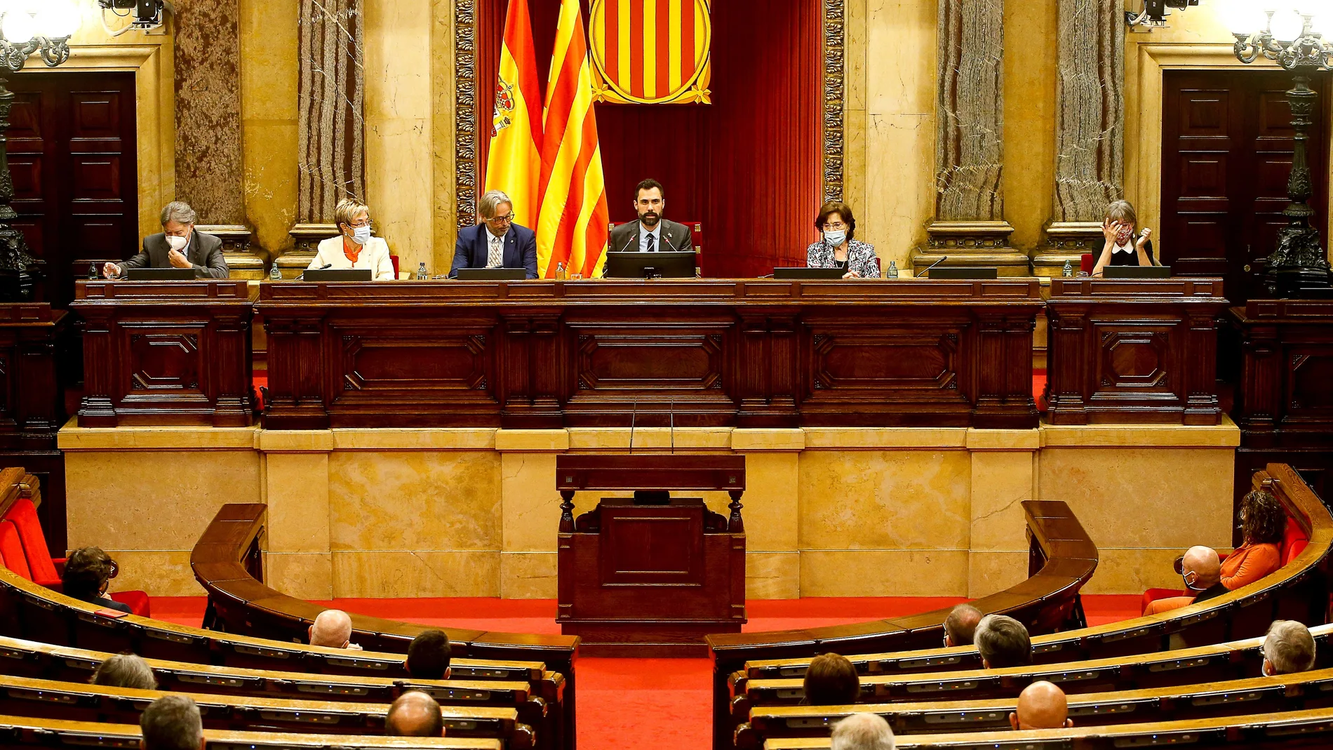 El Parlamento de Cataluña celebra el acto central de conmemoración del 40 aniversario del restablecimiento de la Cámara