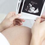 El método de trabajo desarrollado por el equipo de la Clínica MARGen permite seleccionar los embriones con la mayor probabilidad de crear un embarazo que culmine en el nacimiento de un niño sano.