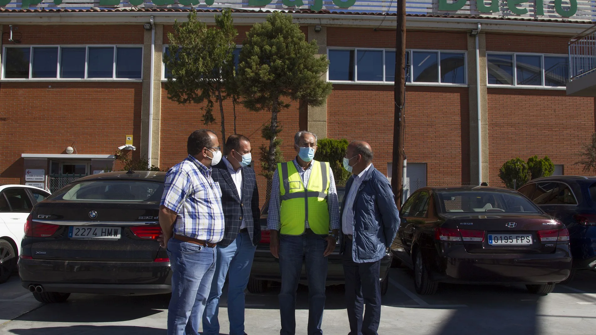 El presidente de la Diputación de Zamora, Francisco José Requejo, y el vicepresidente, José María Barrios, visitan Cobadu