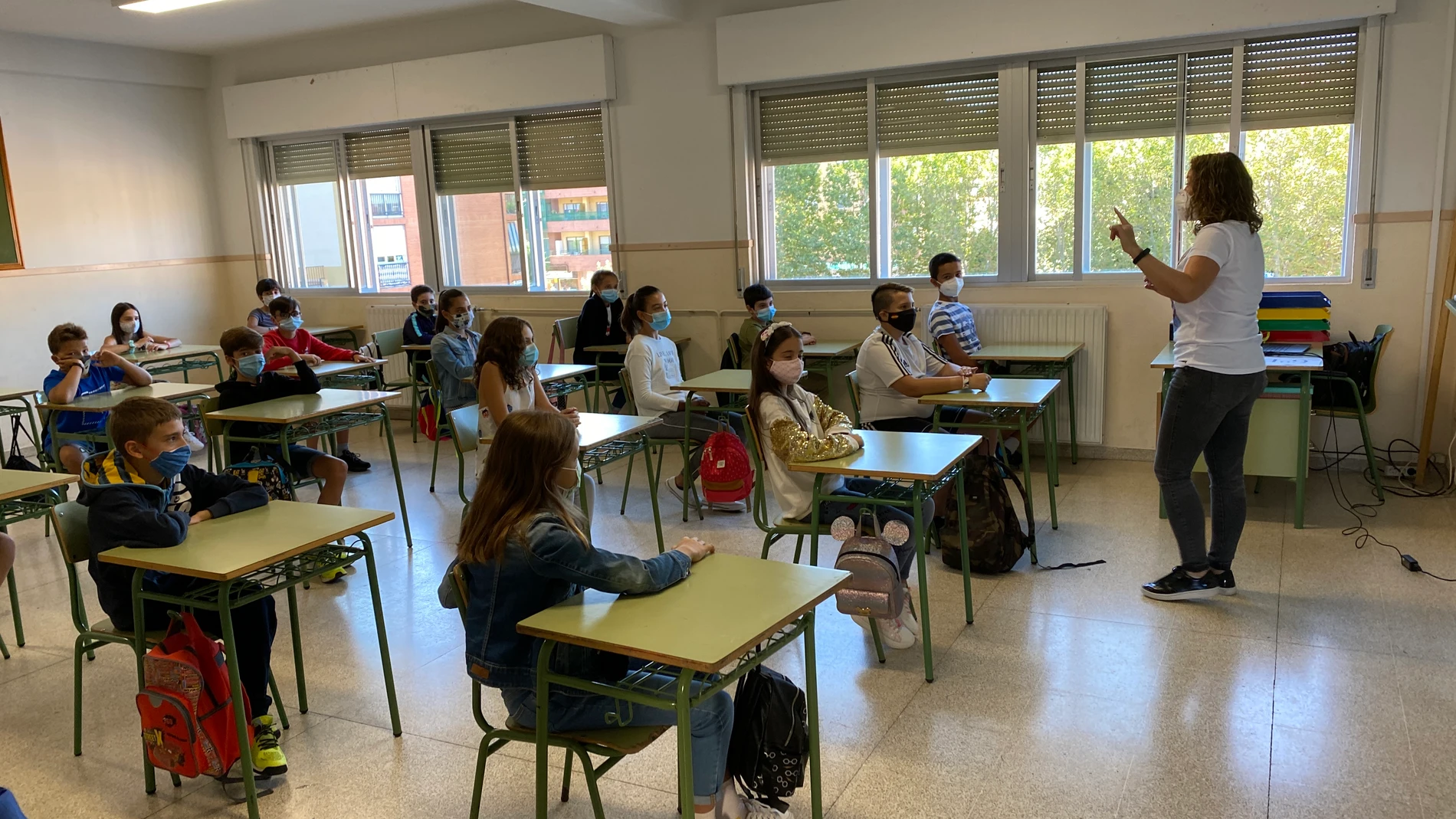 Alumnos de Educación Primaria del Colegio Pablo VI comienzan el curso escolar 2020-2021 en Ávila