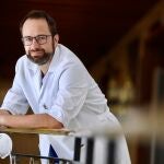 Dr. Héctor Guadalajara, jefe del Servicio de Cirugía General y Digestiva de la Fundación Jiménez Díaz de Madrid
