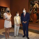 La consejera de Cultura, Patricia del Pozo, junto a Carmen Laffón y el presidente de la Fundación Cajasol, Antonio Pulido