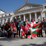 Representación del Movimiento de Pensionistas vascos y navarros ante el Congreso de los Diputados