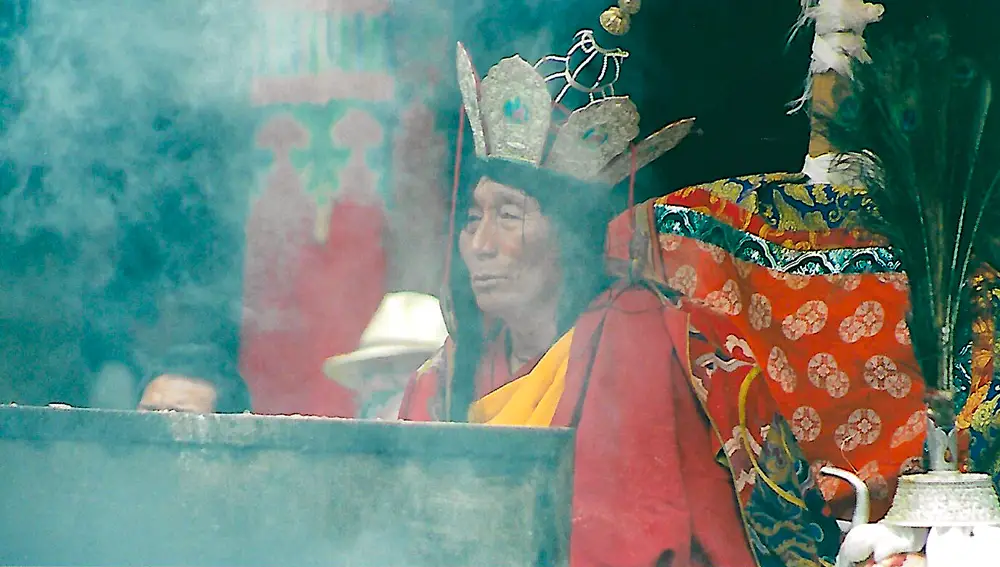 Ceremonia en el palacio Jokhang en Lhasa
