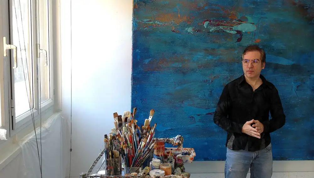 Alberto Reguera en su estudio