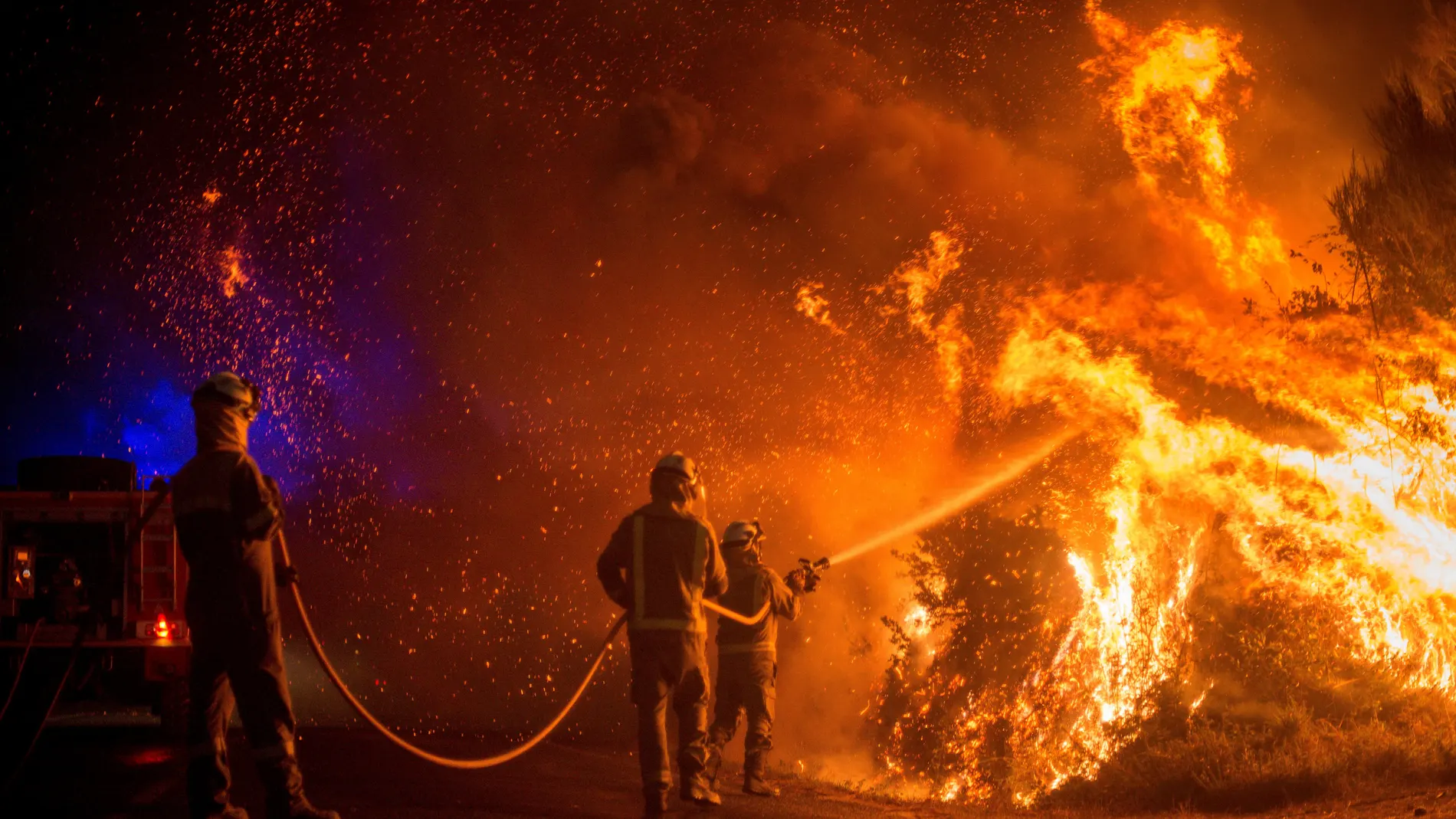 Más de 2.250 hectáreas quemadas por el fuego en dos días negros en Galicia