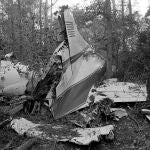 El aeroplane donde viajaban Lynyrd Skynyrd, tras el accidente