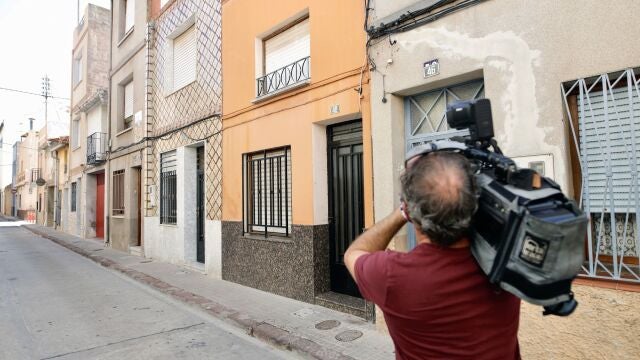 En la imagen, el domicilio de la pareja
