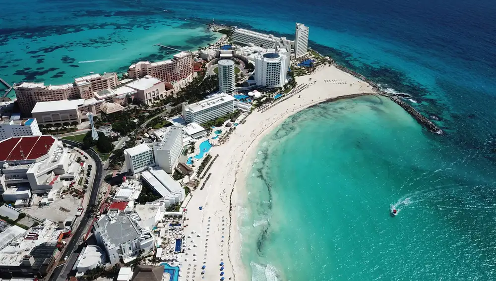 Playas del centro recreativo de Cancún, en el estado de Quintana Roo, del caribe mexicano