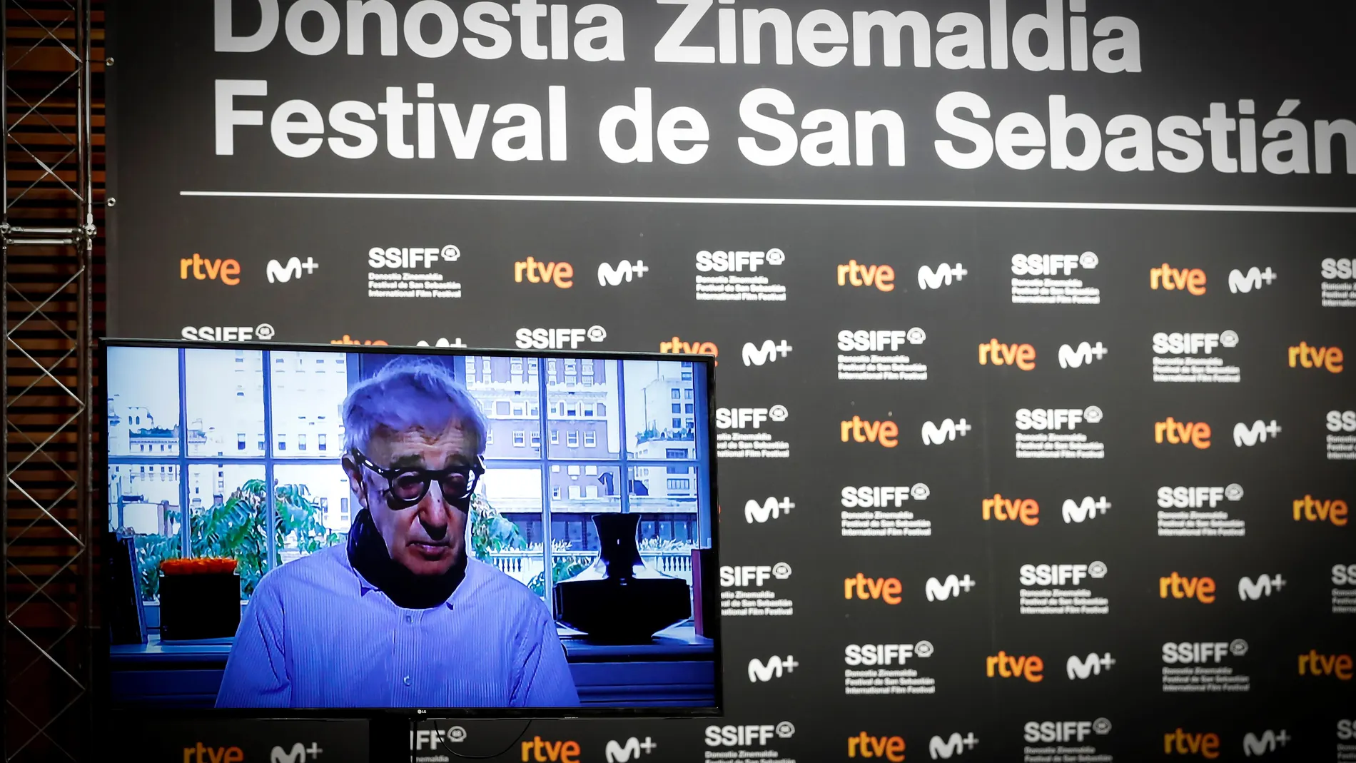 Woody Allen ha estado presente este viernes telemáticamente en la presentación de "Rifkin's Festival" en San Sebastián